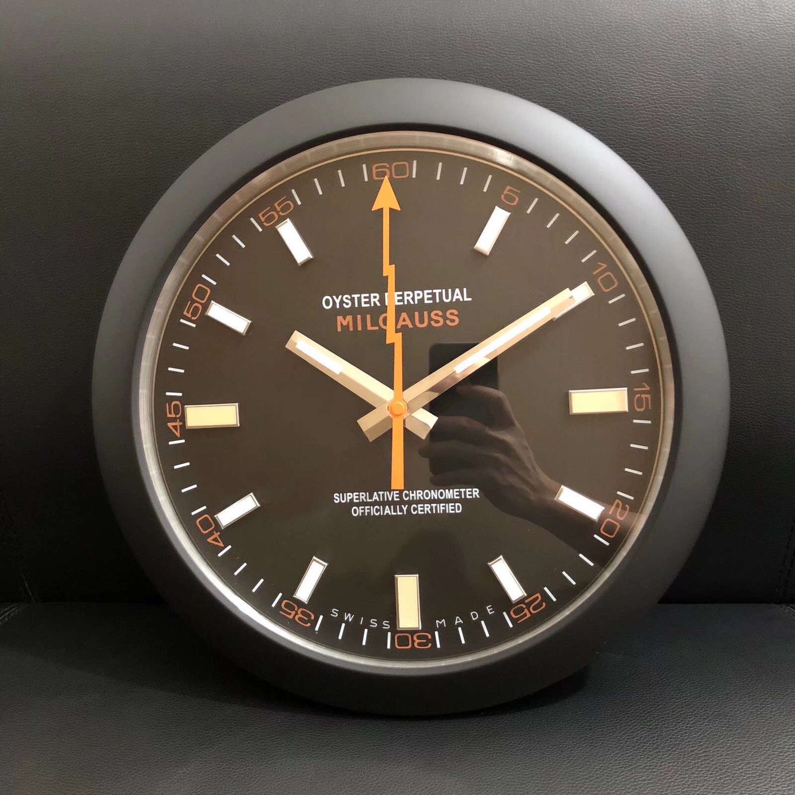 Office R Wall Clocks So Black with Luminous - Click Image to Close